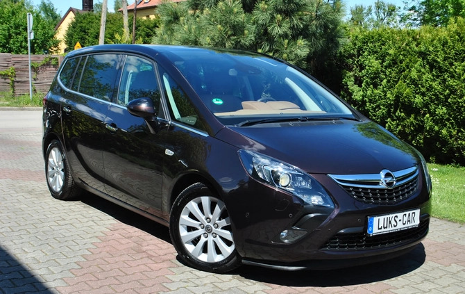 Opel Zafira cena 43999 przebieg: 190000, rok produkcji 2012 z Kańczuga małe 781